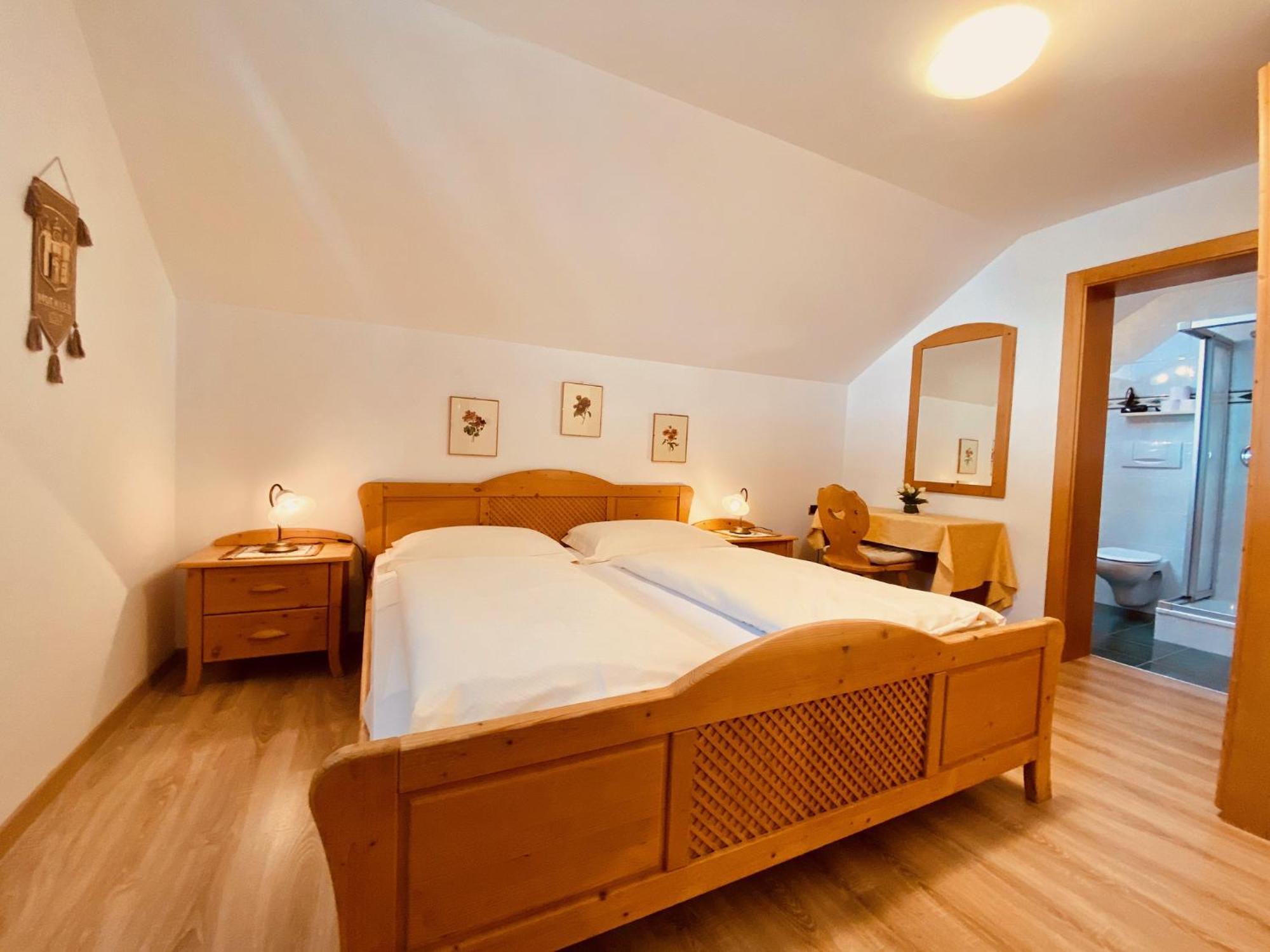 Apartments Residence Montana Разун-ді-Сопра Екстер'єр фото